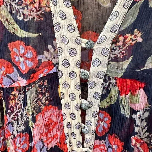 Free People Floral Sheer Women's Top - Picture 8 of 8
